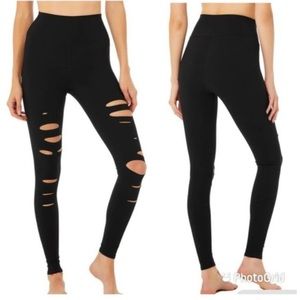 Black Alo ripped warrior leggings, size small